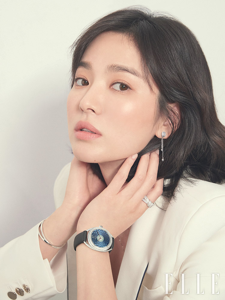 Song Hye Kyo endlessly shine brightly